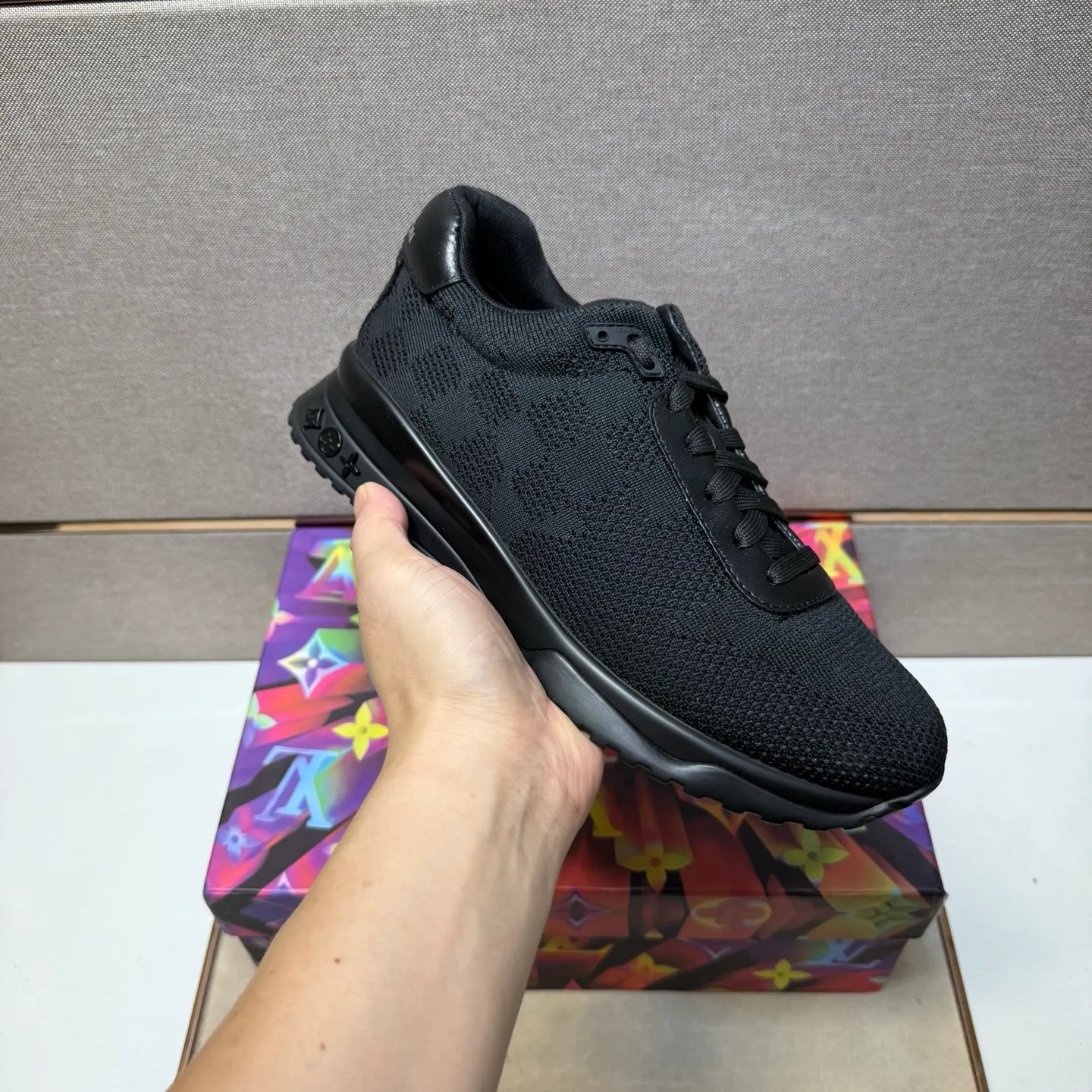 ⬛️Men's shoes 💰p540 [LV～] Men's casual shoes 2025z cabinet sales simultaneously 🔶Size: 38-44 #️⃣ 🔷4 colors🔜The upper is made of multi-material splicing➕Mesh lining, comfortable and breathable, sole: original comfortable and wear-resistant outsole, ⚠️real thing📱photographed🎬real thing is better📢📢📢